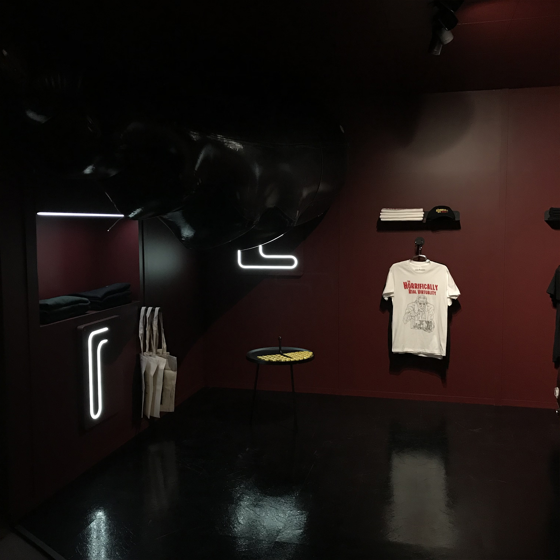 MERCH07